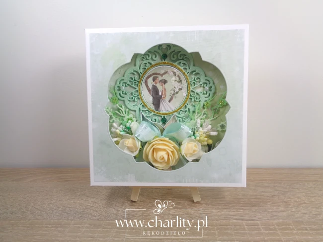 Kartka ślubna handmade w eleganckim pudełku w zielonym kolorze