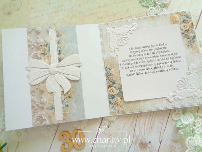 Personalizowane życzenia urodzinowo-rocznicowe wewnątrz kartki