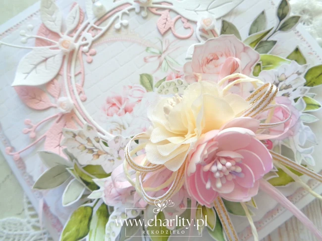 Kartka urodzinowo-rocznicowa wykonana metodą scrapbookingu