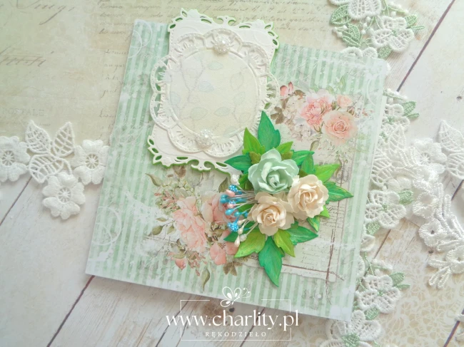 Kartka ręcznie wykonana z wykorzystaniem papierów Craft O'Clock – Hello Beauty