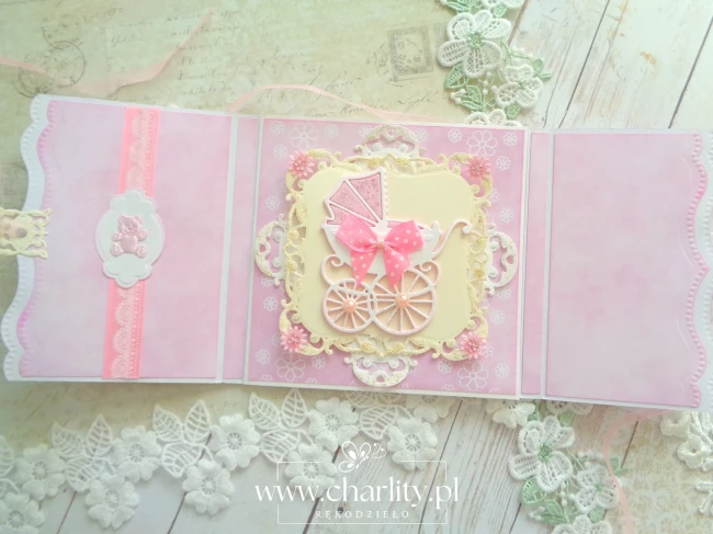 Rozkładany album scrapbookingowy na Chrzest Święty